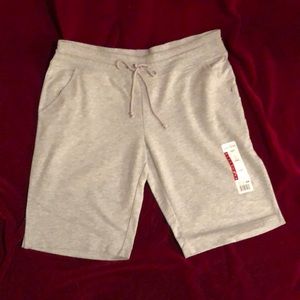 Eddie Bauer Xl shorts 🏷💕